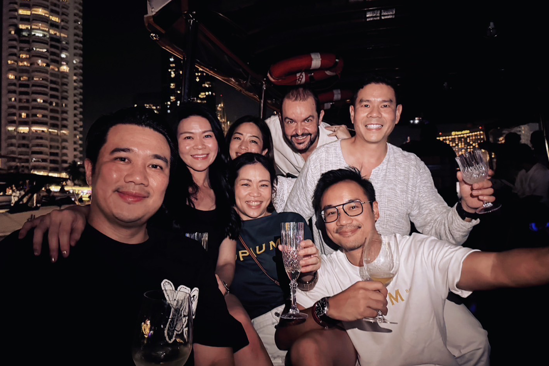 countdown 2025_Khana Yacht Charter บริการเหมาลำแม่น้ำเจ้าพระยา (9)