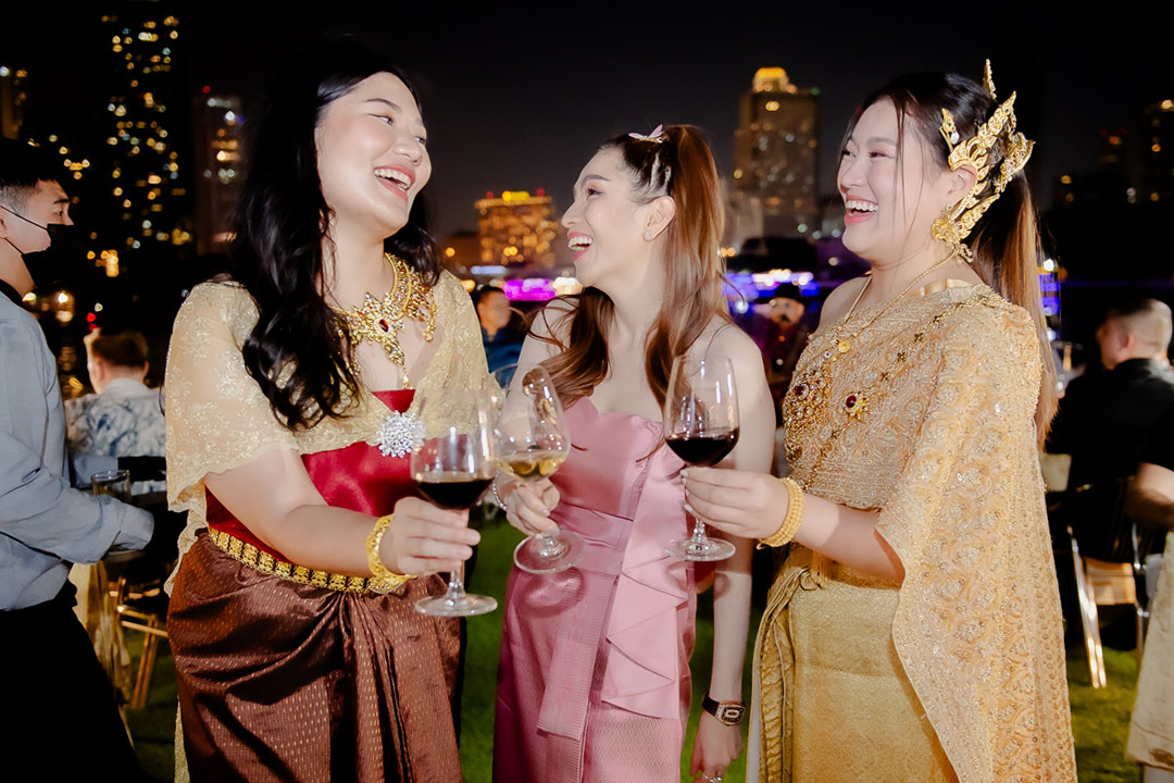 loy krathong 2025_Khana Yacht Charter บริการเหมาลำแม่น้ำเจ้าพระยา (5)